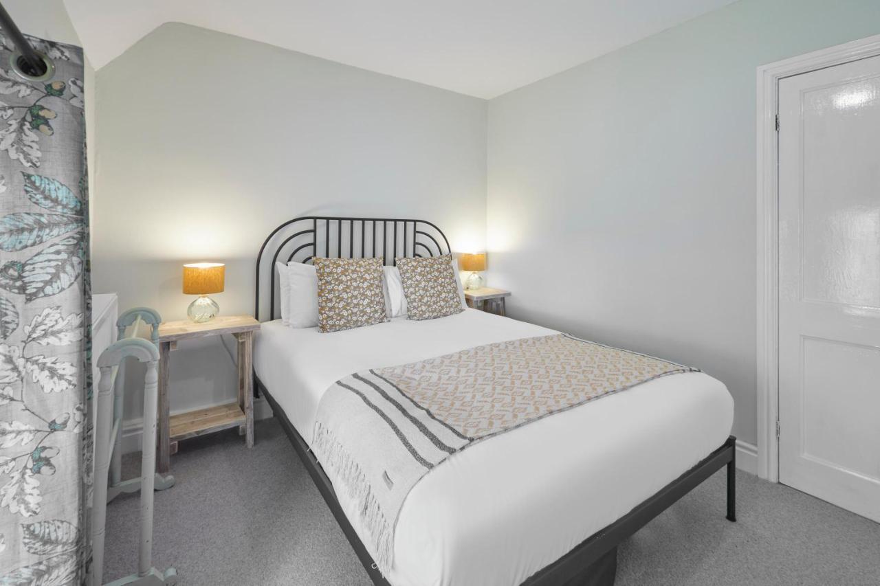 Host & Stay - Lop Hall Danby Exteriör bild
